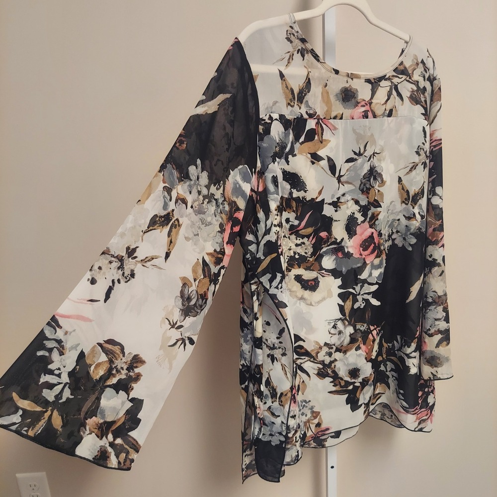 Avenue Womens Plus Size 22/24 Floral Sleeve Sheer Chiffon Overlay Tunic Blouse